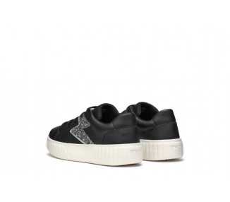 Sneakers da bambina Geox Mikiroshi J45DVA white/black